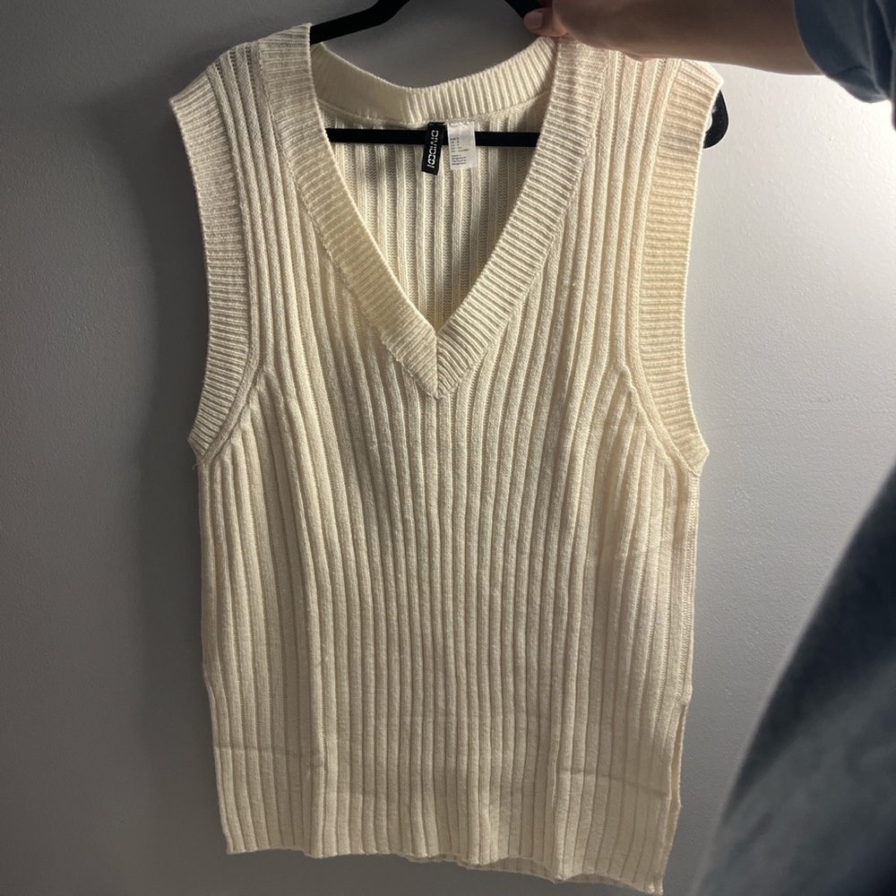 h&m sweater vest